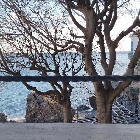 Sea Pearl Apartment *